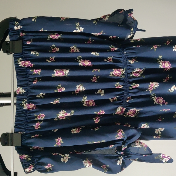 Blue off the shoulder dress - Picture 2 of 9